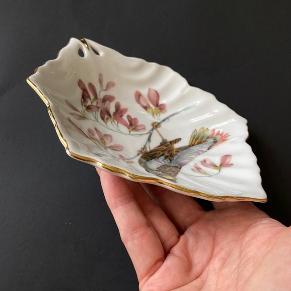 VTG Mitterteich Bavaria Germany Leaf Shape Hand Painted Bird /Floral Design Dish - Picture 10 of 17